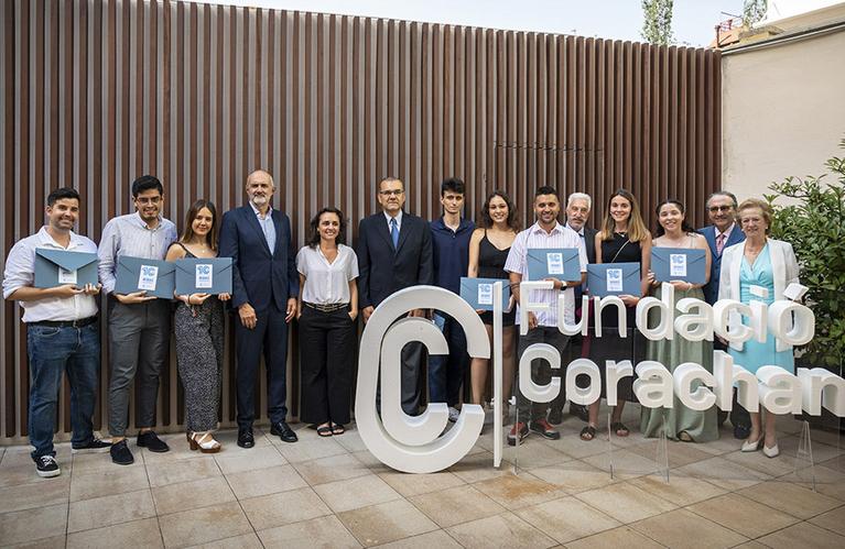 Becas enfermería Fundación Corachan 2023