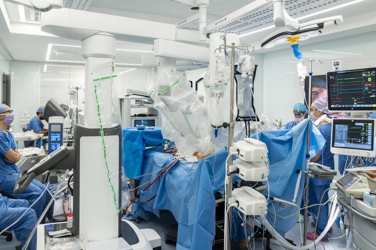 cirugia robotica cardiaca