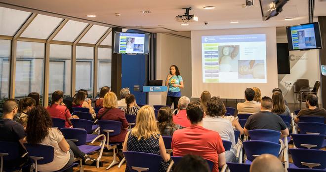 Taller de reanimación cardiopulmonar para padres, madres y cuidadores