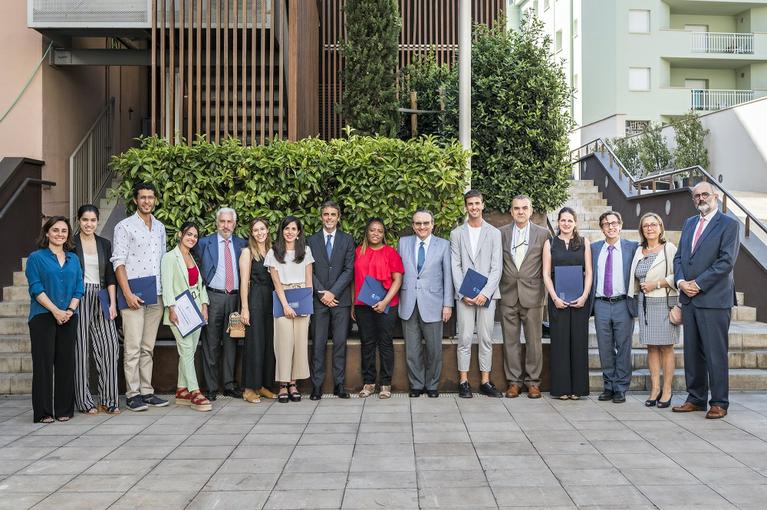 Becas Fundació Corachan